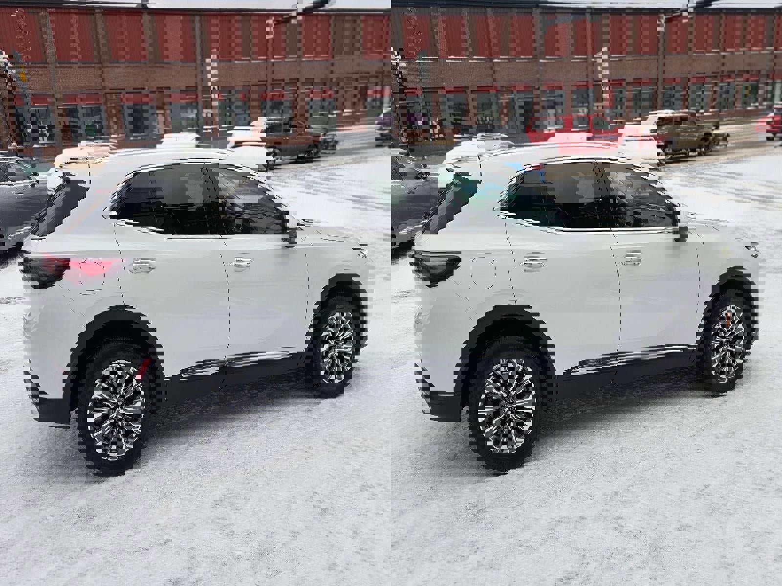 Certified 2025 Buick Envision Preferred image 9