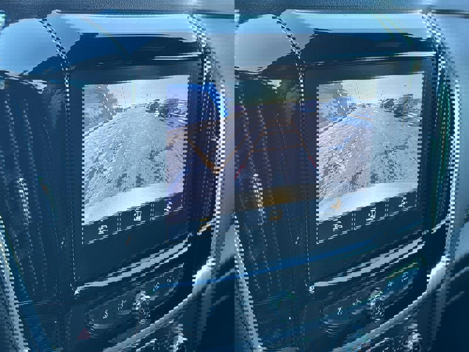 Certified 2023 Chevrolet Traverse LT image 16