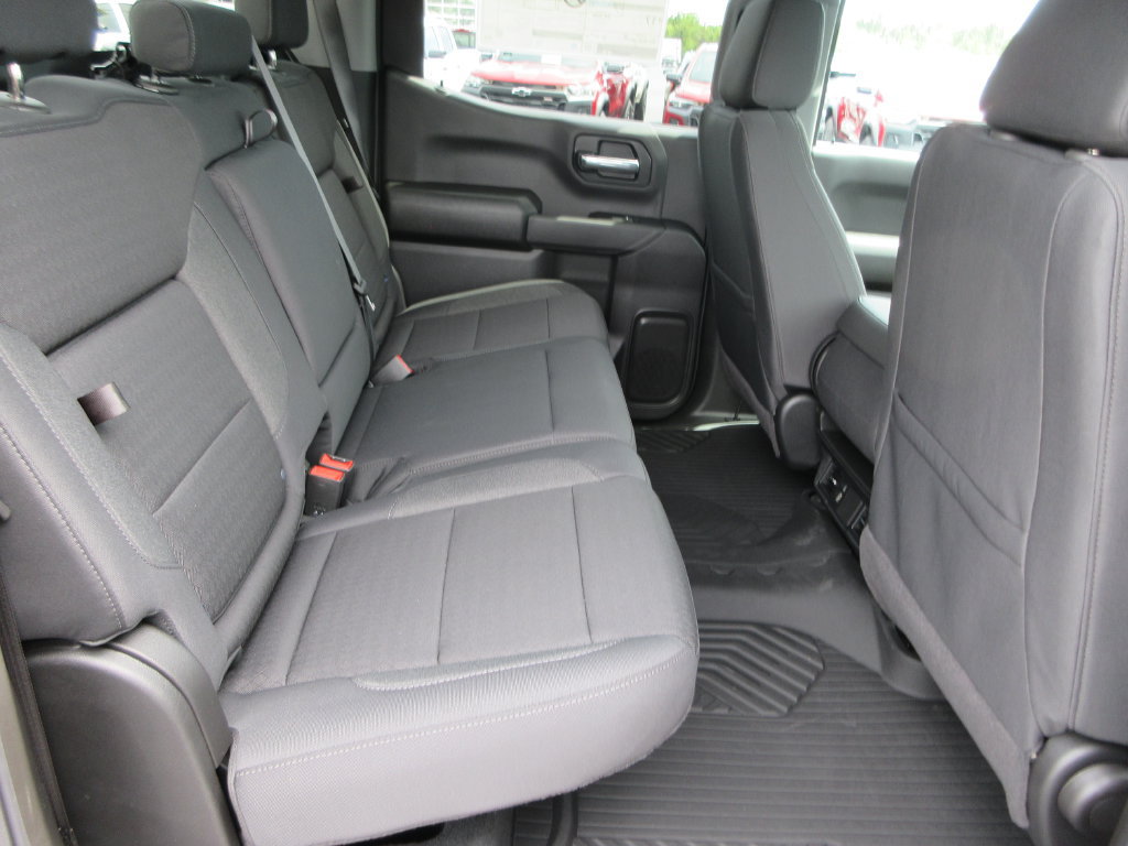 New 2026 Chevrolet Silverado 1500 Custom Trail Boss w/ LPO, Dark Essentials Package AWD/4WD image 20