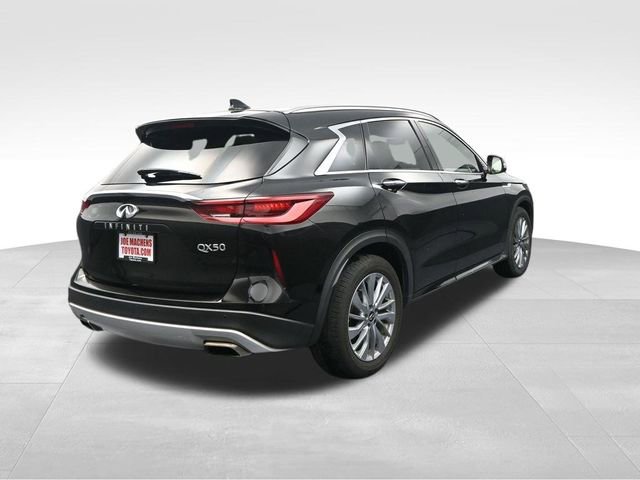 Used 2024 INFINITI QX50 Luxe image 7