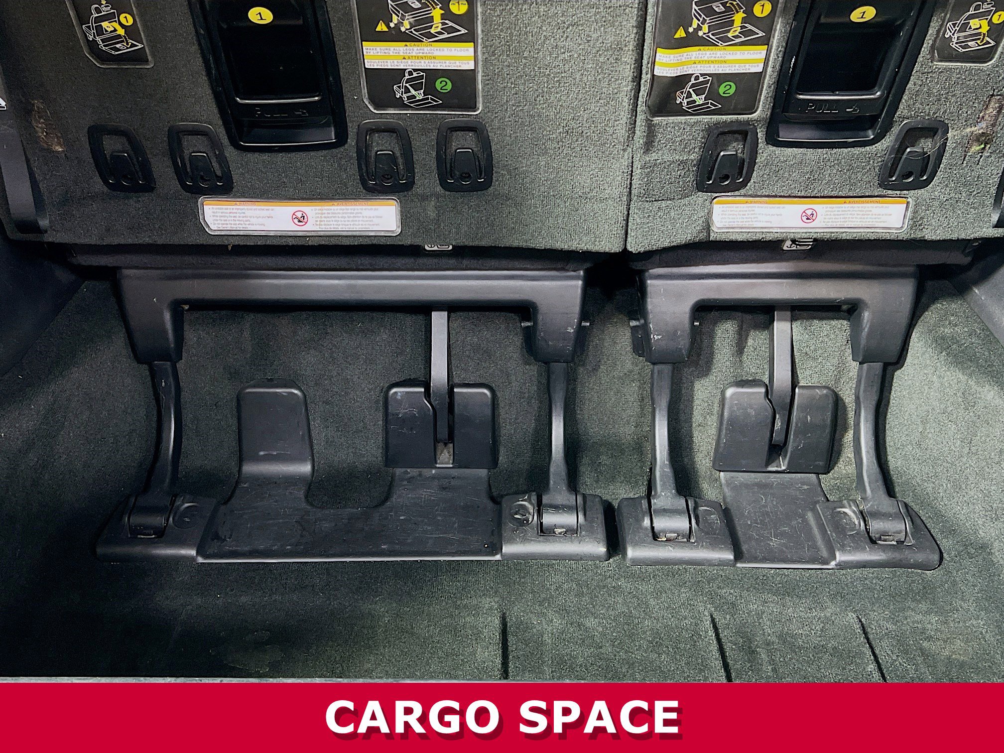 Used 2018 Toyota Sienna SE Premium image 26