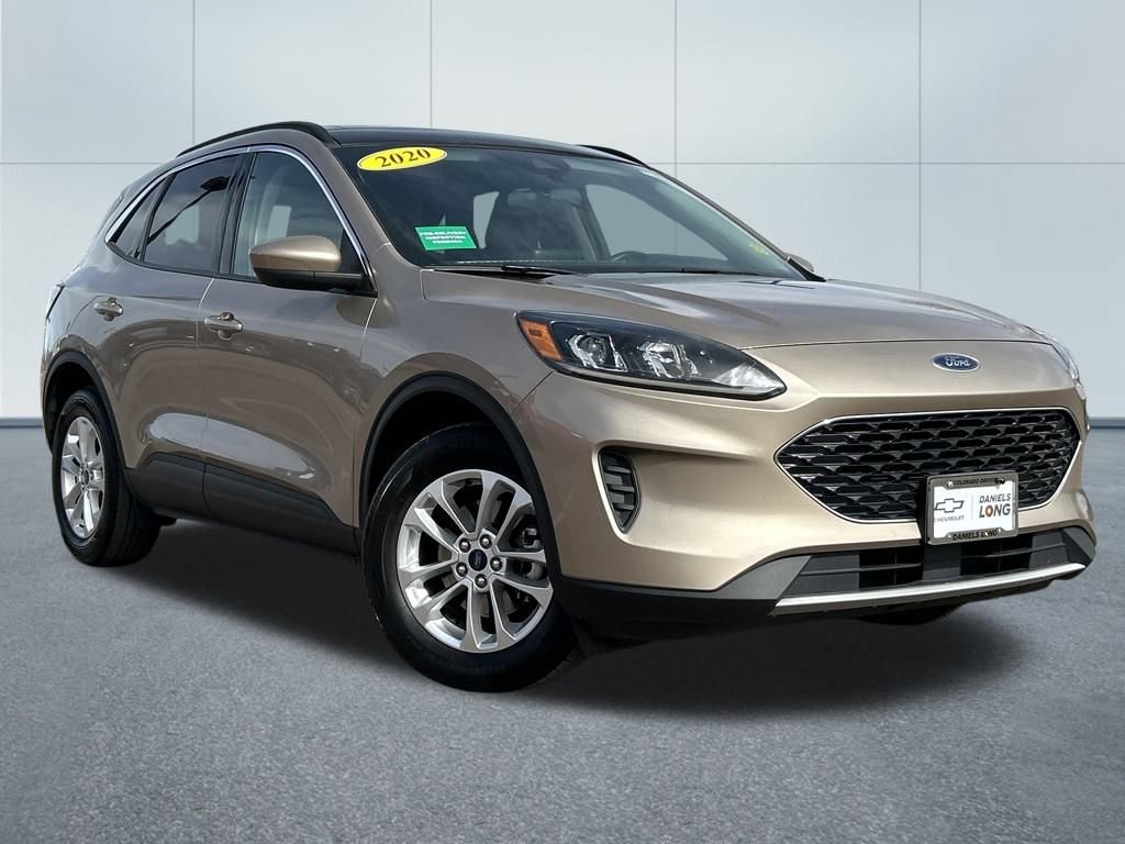 Used 2020 Ford Escape SE image 35
