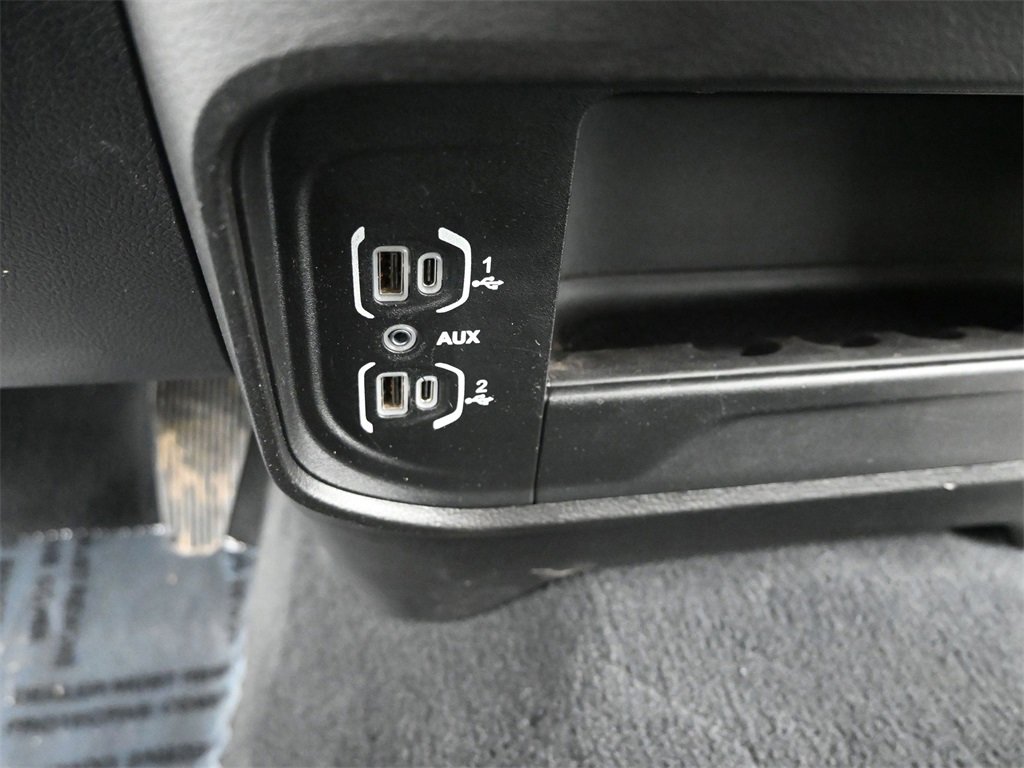 Used 2024 RAM 2500 Big Horn image 27