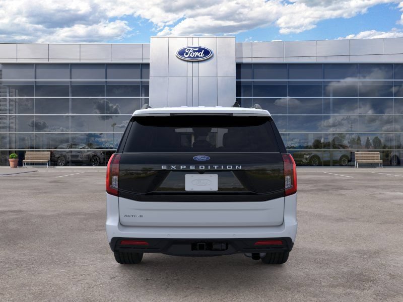 New 2026 Ford Expedition Active RWD image 5
