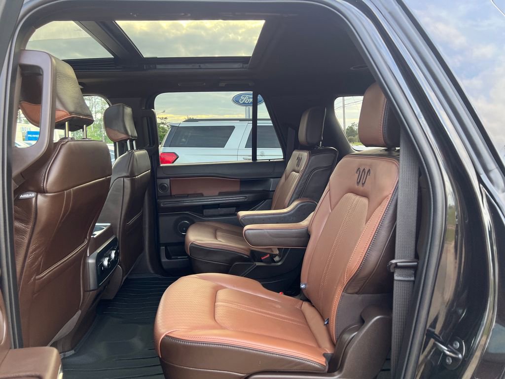 Used 2024 Ford Expedition Max King Ranch image 23