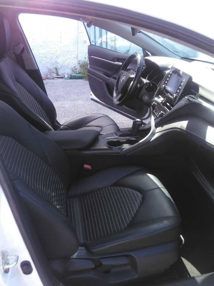 Used 2024 Toyota Camry SE FWD image 5