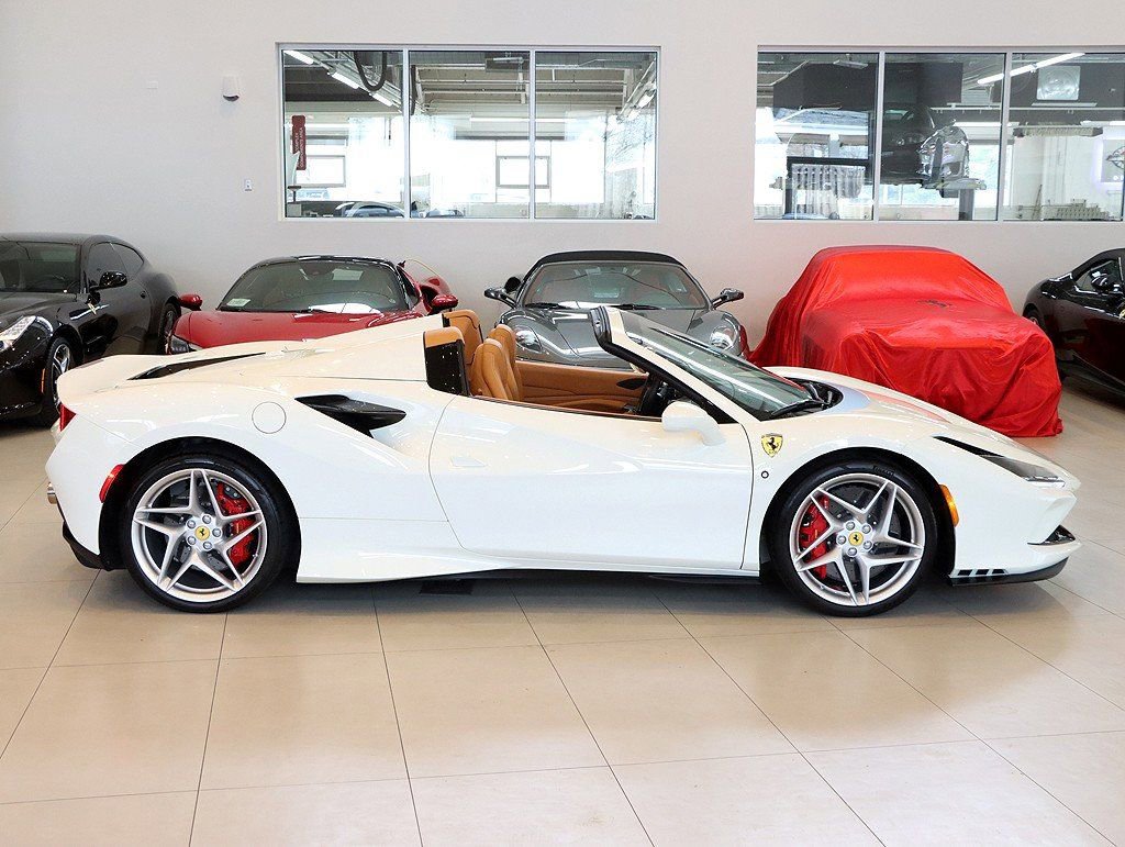 Certified 2022 Ferrari F8 Tributo image 24