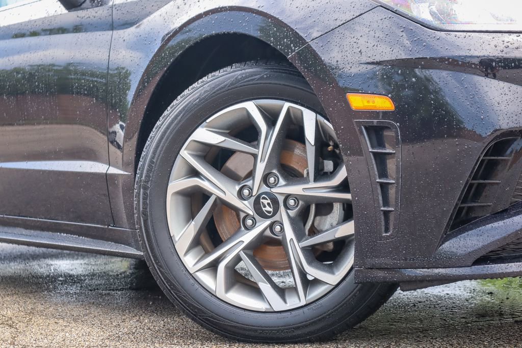 Used 2023 Hyundai Sonata SEL image 2