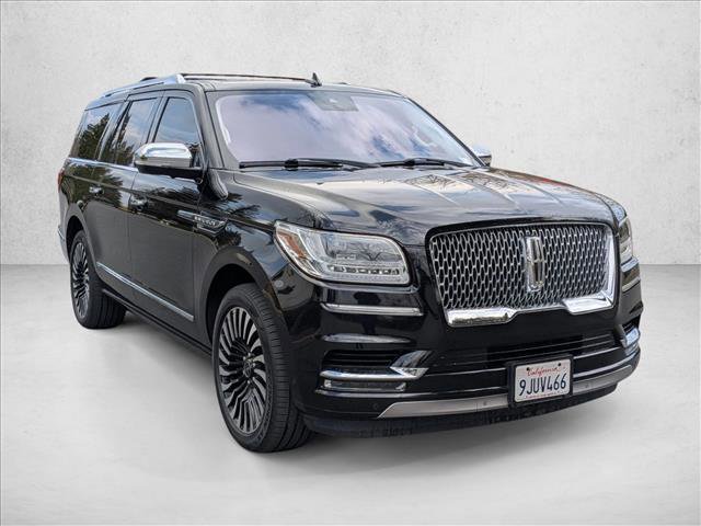 Used 2018 Lincoln Navigator L Black Label w/ Cargo Package image 3