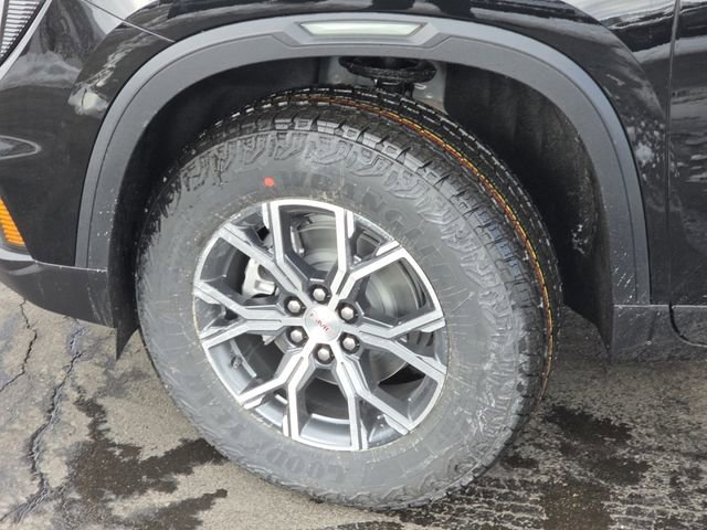 New 2026 GMC Acadia AT4 w/ Luxury Package image 26