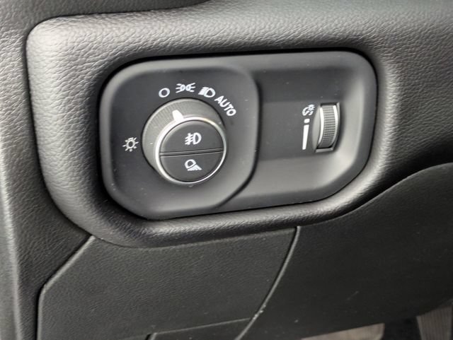 Used 2026 RAM 2500 Big Horn AWD/4WD image 14