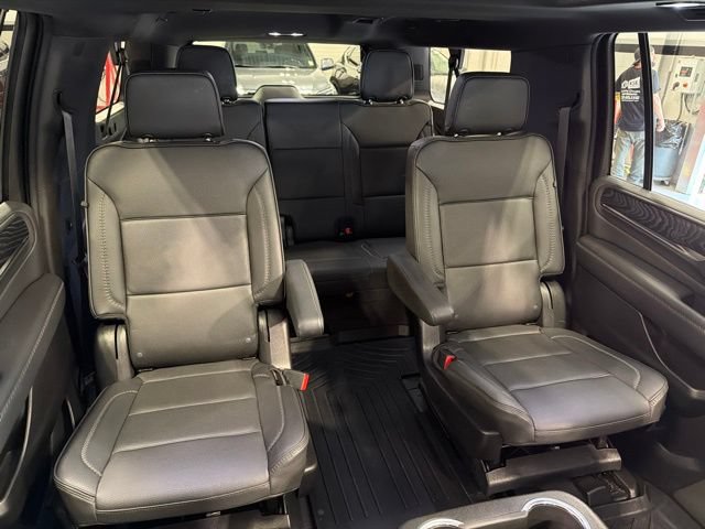 Used 2023 GMC Yukon XL Denali w/ Max Trailering Package AWD/4WD image 31