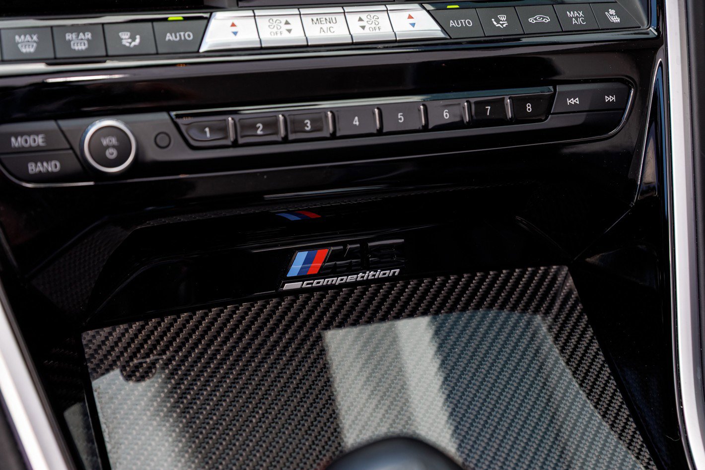 Used 2022 BMW M8 Competition w/ M Carbon Exterior Package image 30