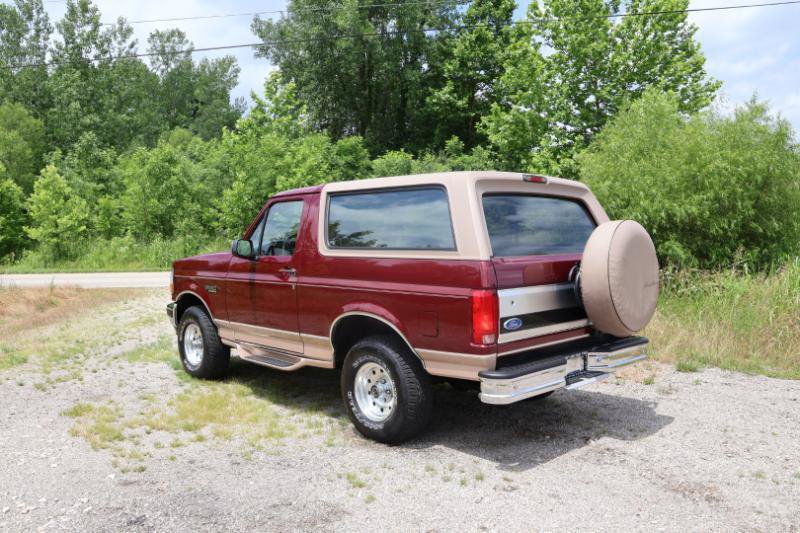 Used 1996 Ford Bronco Eddie Bauer AWD/4WD image 2
