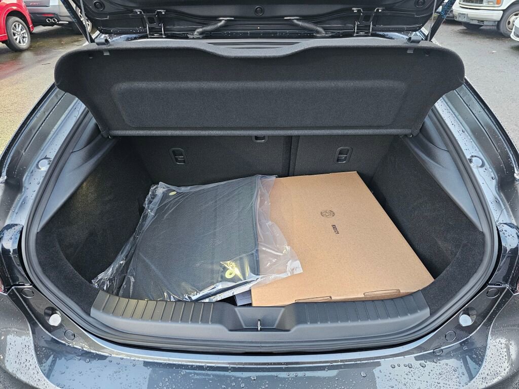New 2026 MAZDA MAZDA3 2.5 S Hatchback w/ Premium Pkg FWD image 25