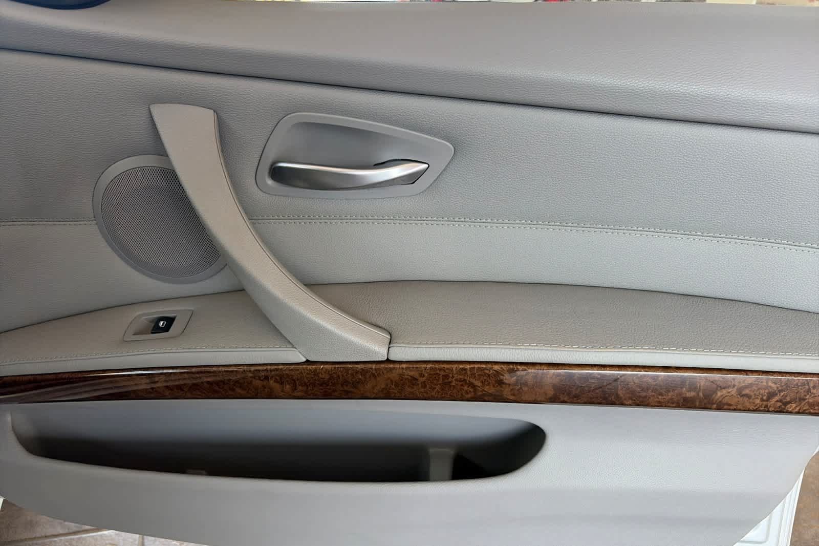 Used 2010 BMW 328i Sedan RWD image 17