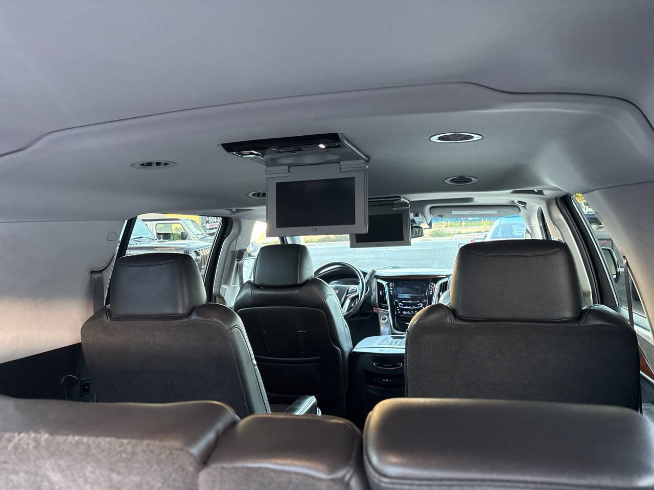 Used 2016 Cadillac Escalade ESV Premium AWD/4WD image 26