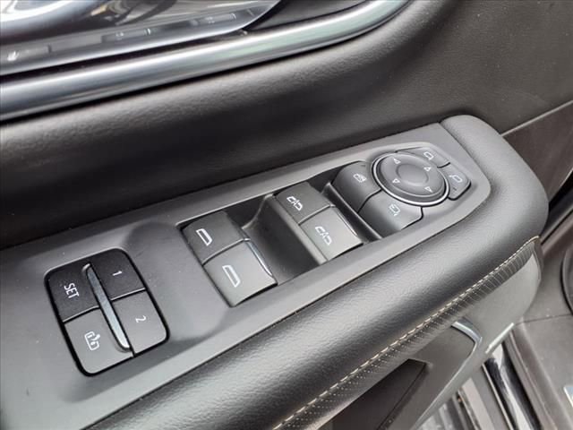 Used 2021 Chevrolet Tahoe Premier w/ Premium Package image 22