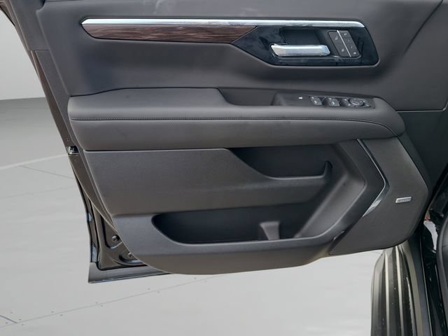 New 2026 Chevrolet Suburban LT w/ Comfort Package RWD image 20