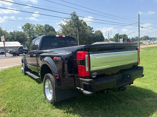 Used 2025 Ford F450 Platinum w/ Platinum Plus Package AWD/4WD image 19