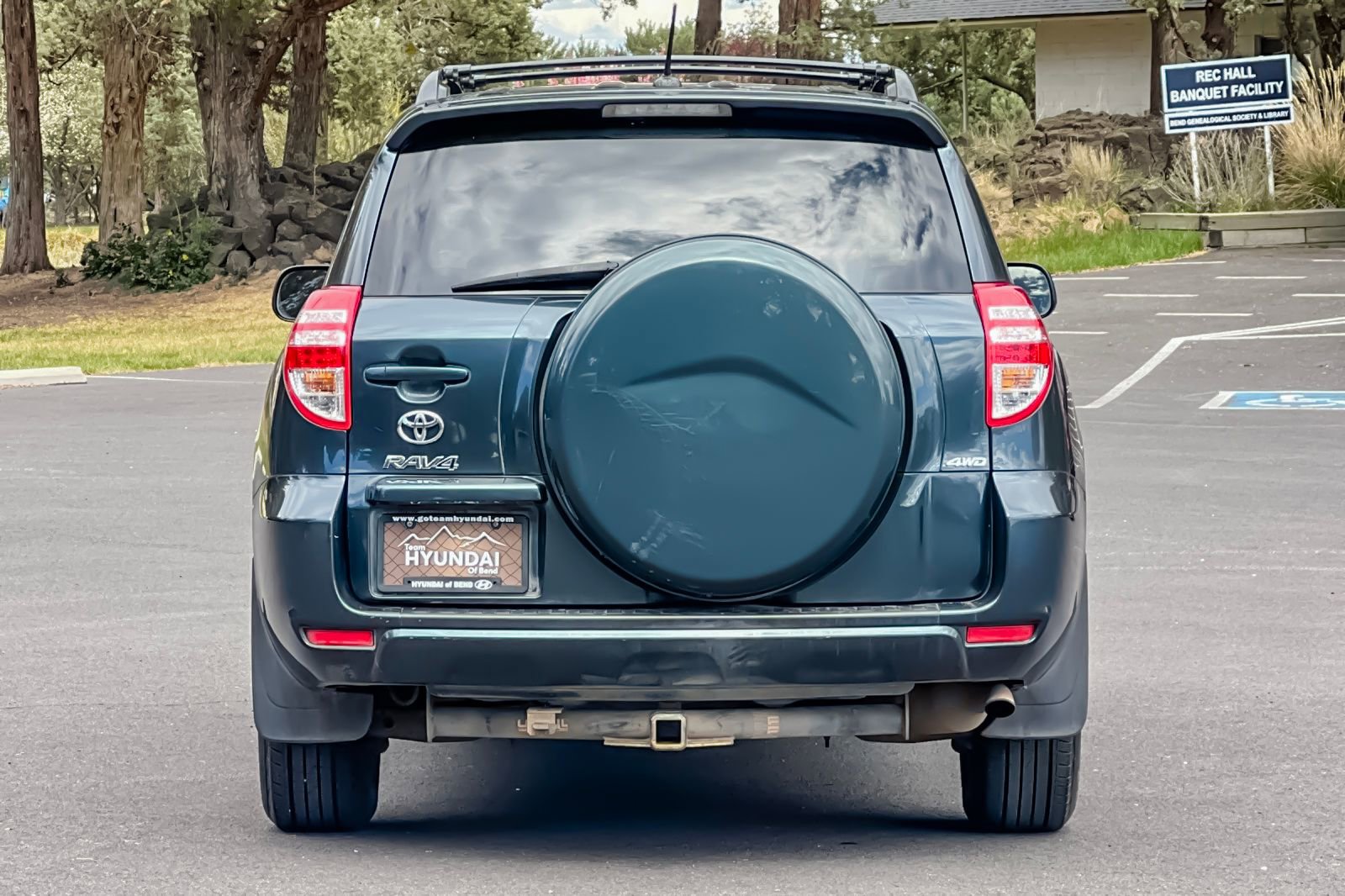 Used 2011 Toyota RAV4 4WD w/ Base L4 Extra Value Pkg image 5