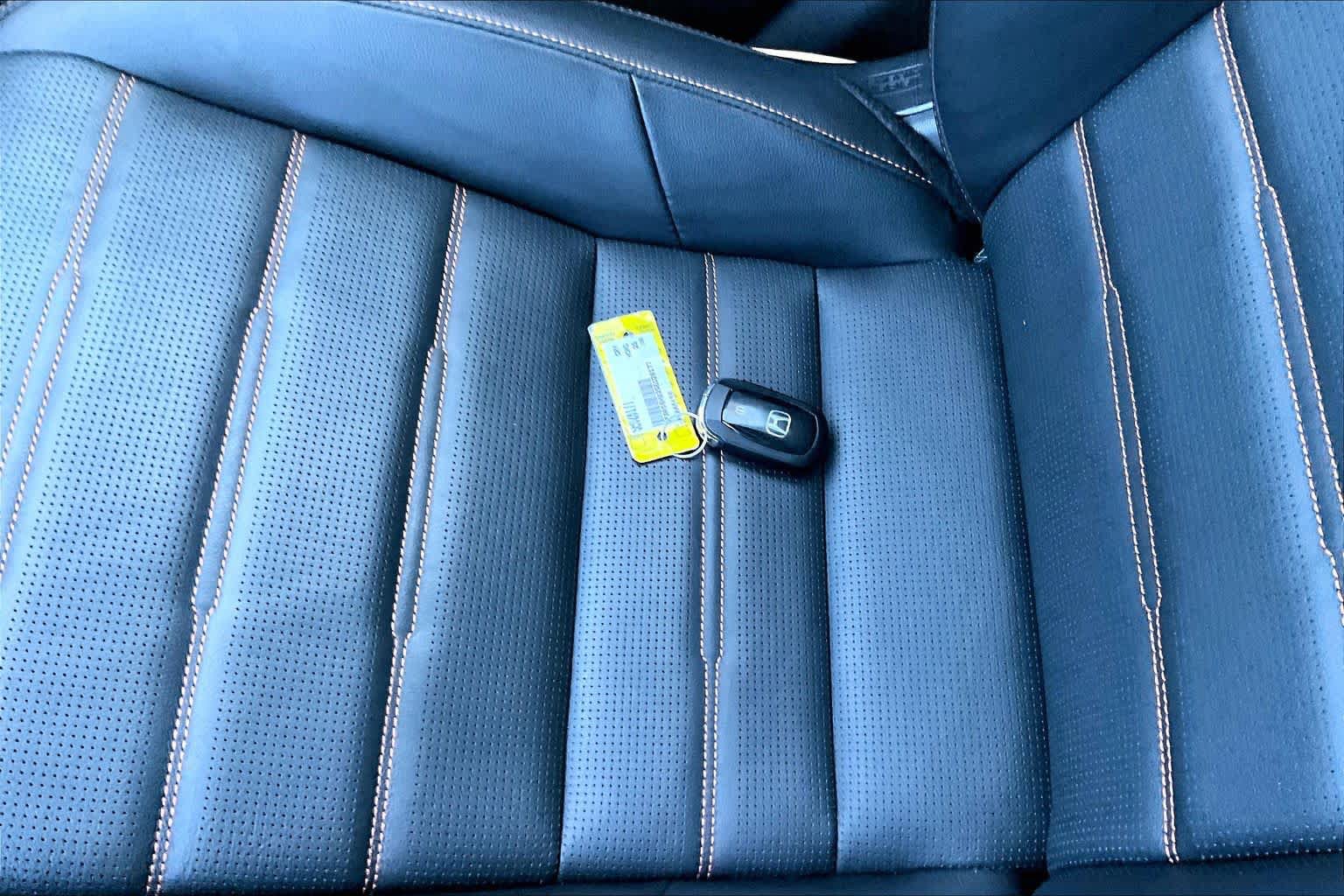 Used 2025 Honda CR-V Sport-L image 14