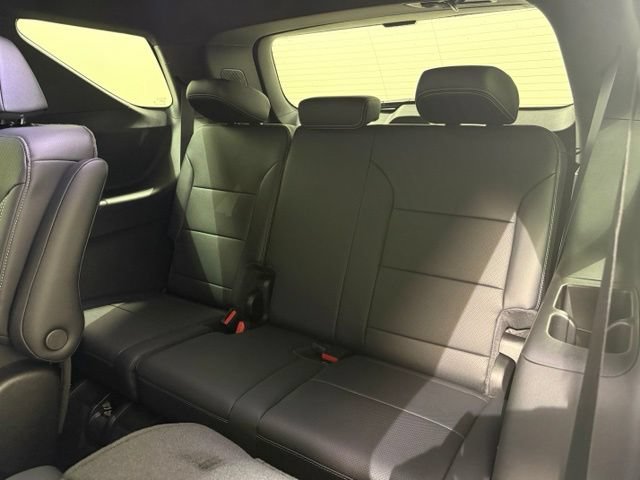 New 2026 Chevrolet Traverse LT w/ Midnight/Sport Edition FWD image 27