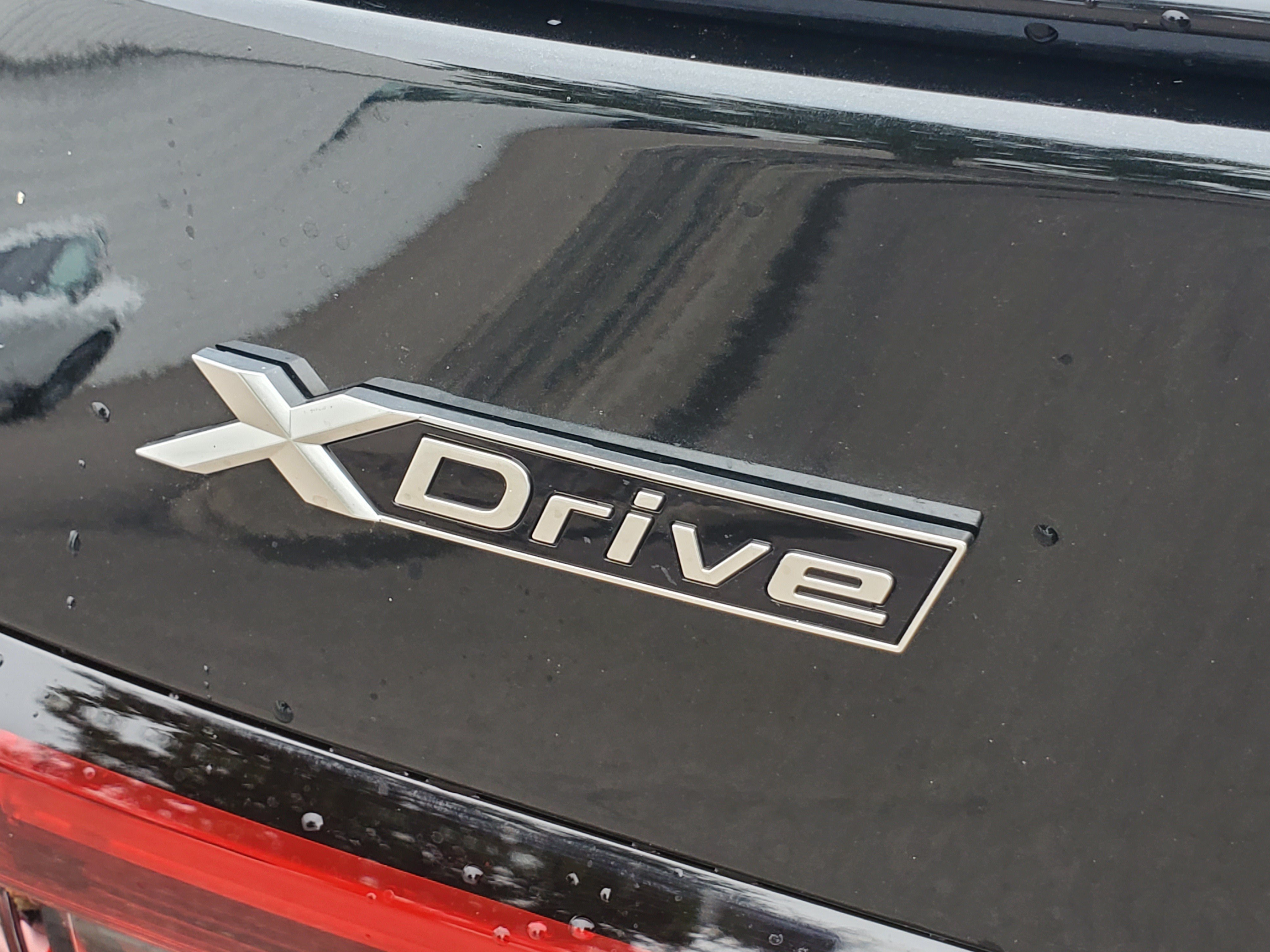 Used 2026 BMW 550e xDrive w/ Executive Package AWD/4WD image 35