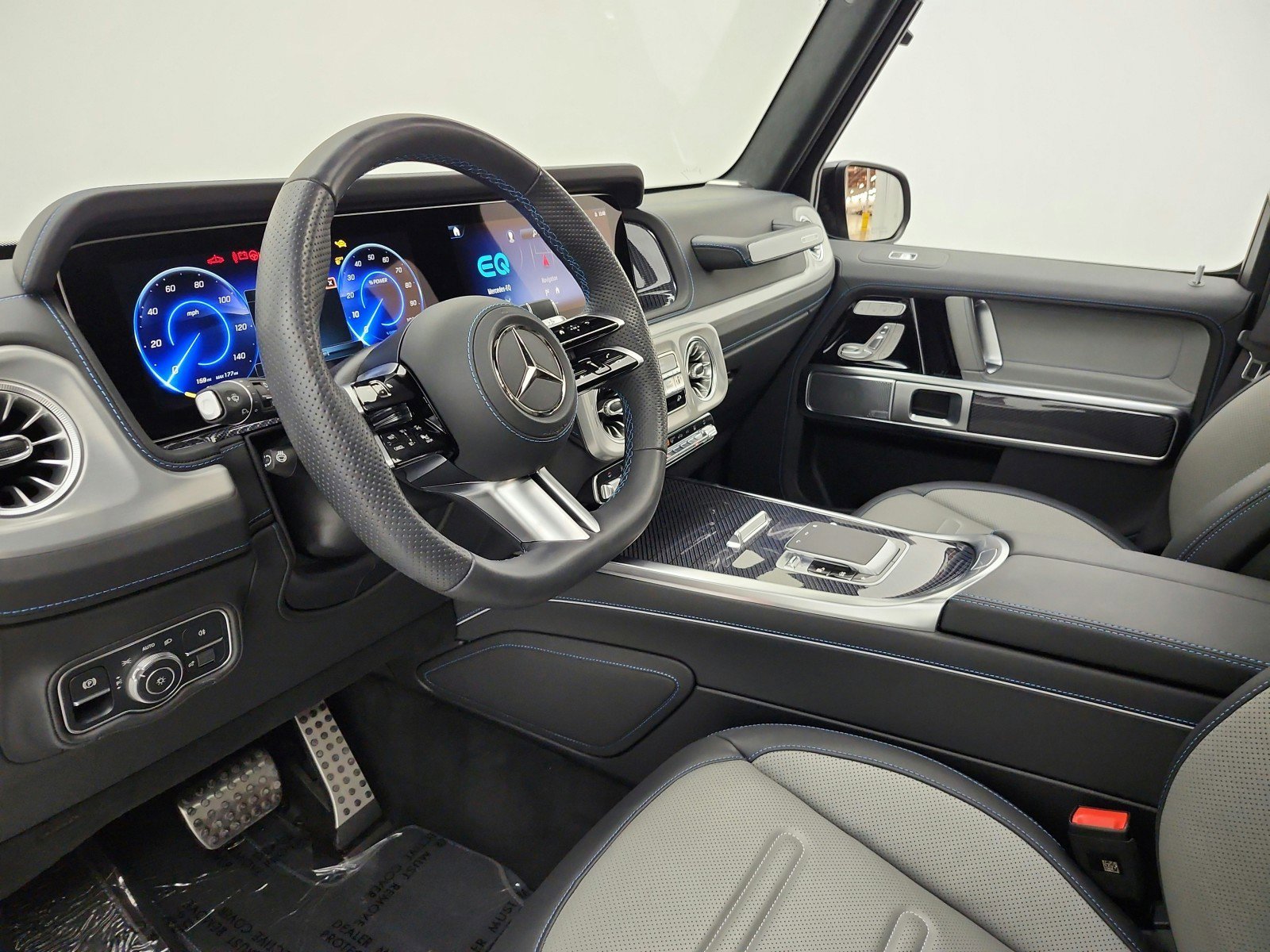 Certified 2025 Mercedes-Benz G 580 w/ EQ Technology image 12