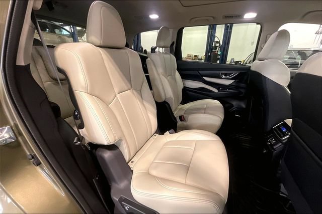 Used 2025 Subaru Ascent Limited AWD/4WD image 27