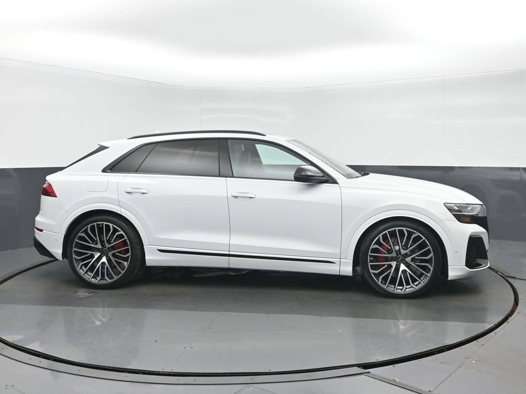 Used 2024 Audi SQ8 Premium Plus w/ S Sport Package AWD/4WD image 2