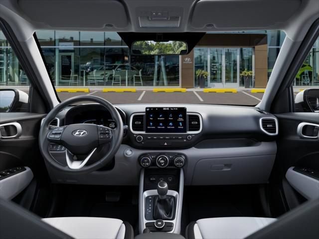 New 2025 Hyundai Venue SEL FWD image 11