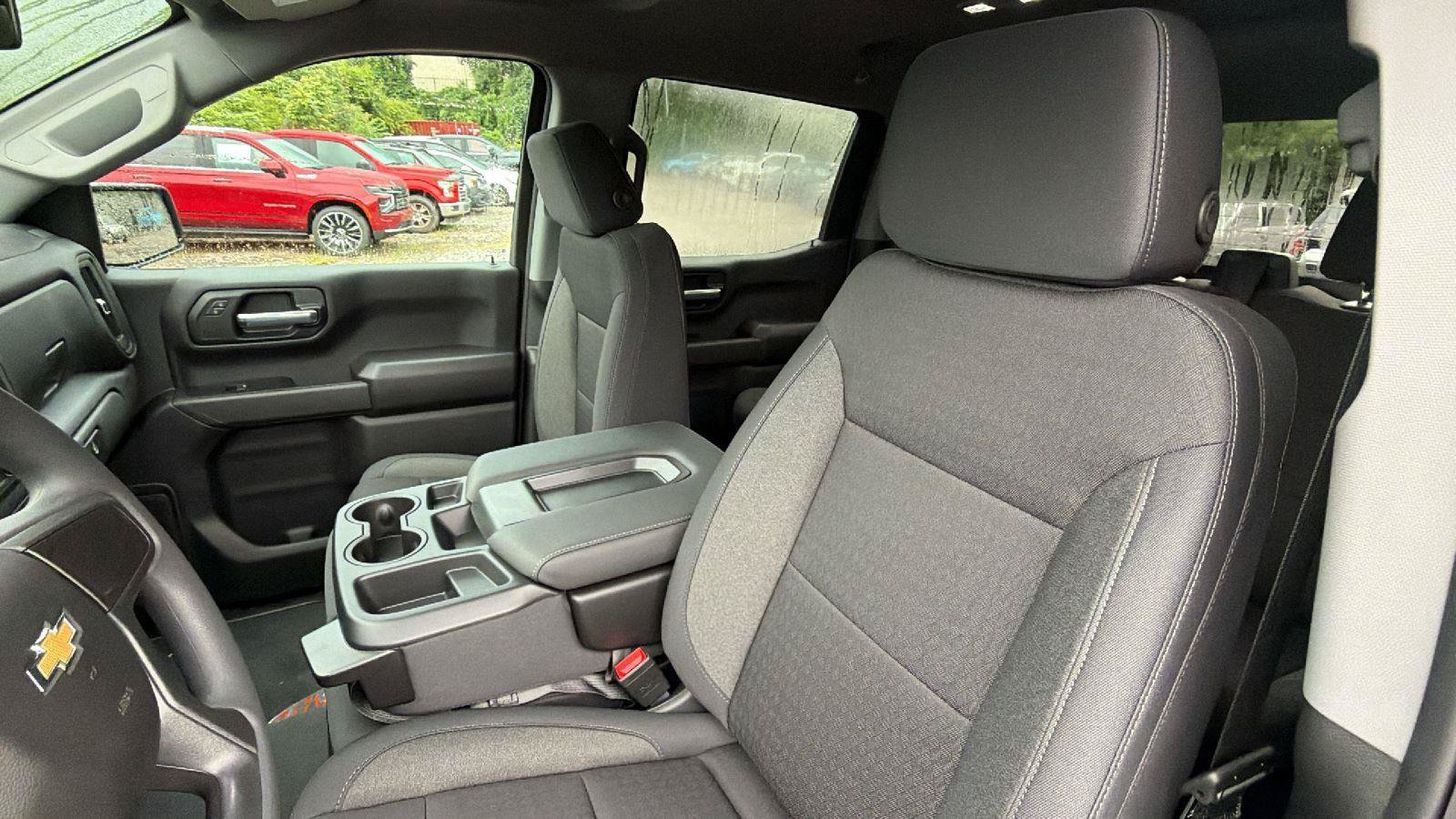 New 2026 Chevrolet Silverado 1500 Custom w/ Turbomax Blackout Package RWD image 17