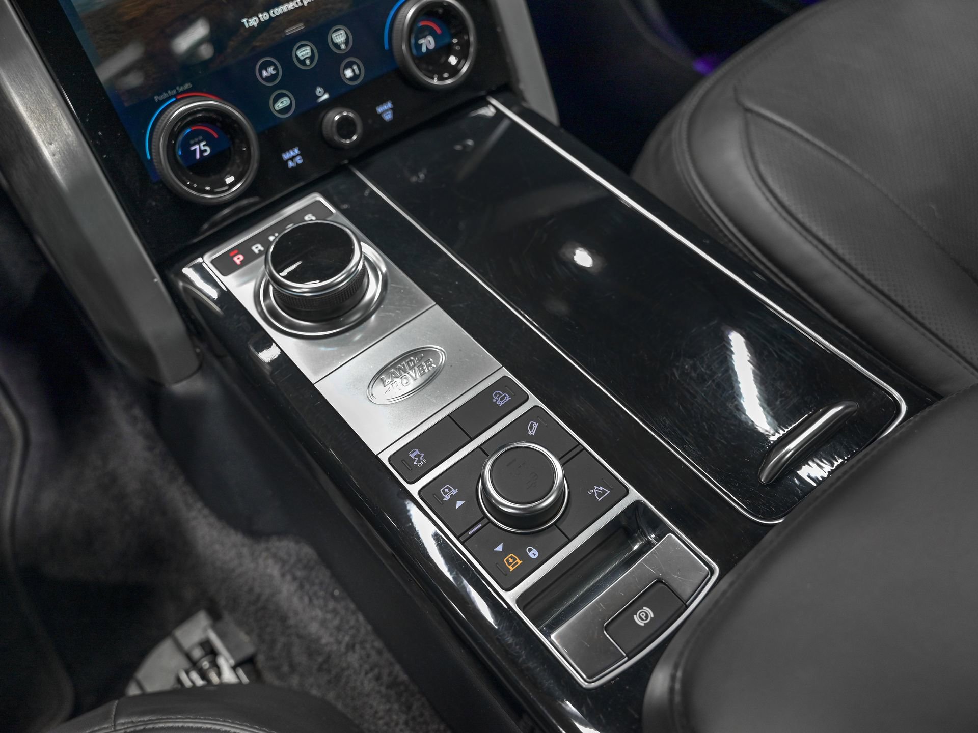 Used 2022 Land Rover Range Rover P525 Westminster Edition image 24