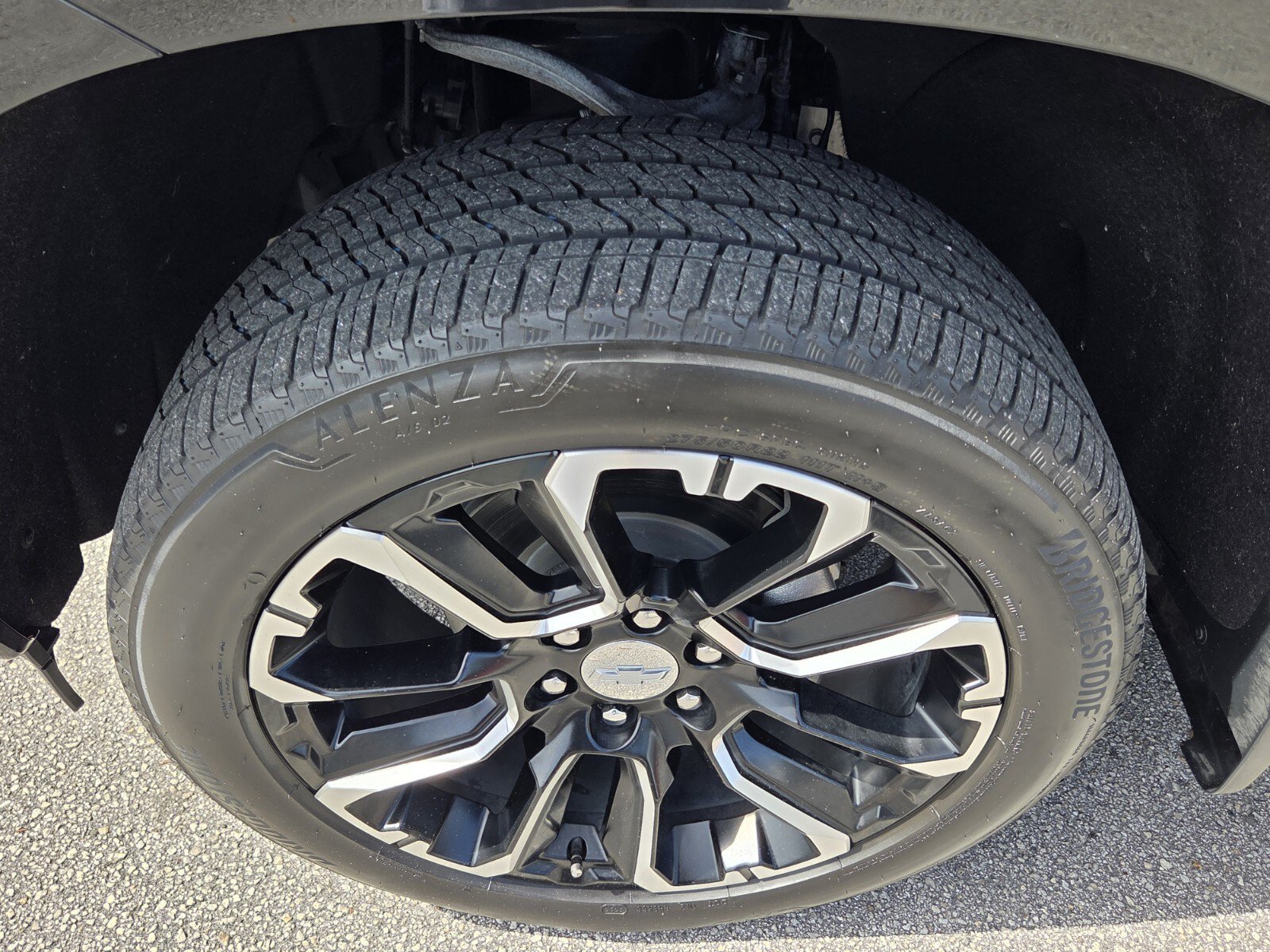 Certified 2024 Chevrolet Silverado 1500 High Country w/ High Country Premium Package AWD/4WD image 11