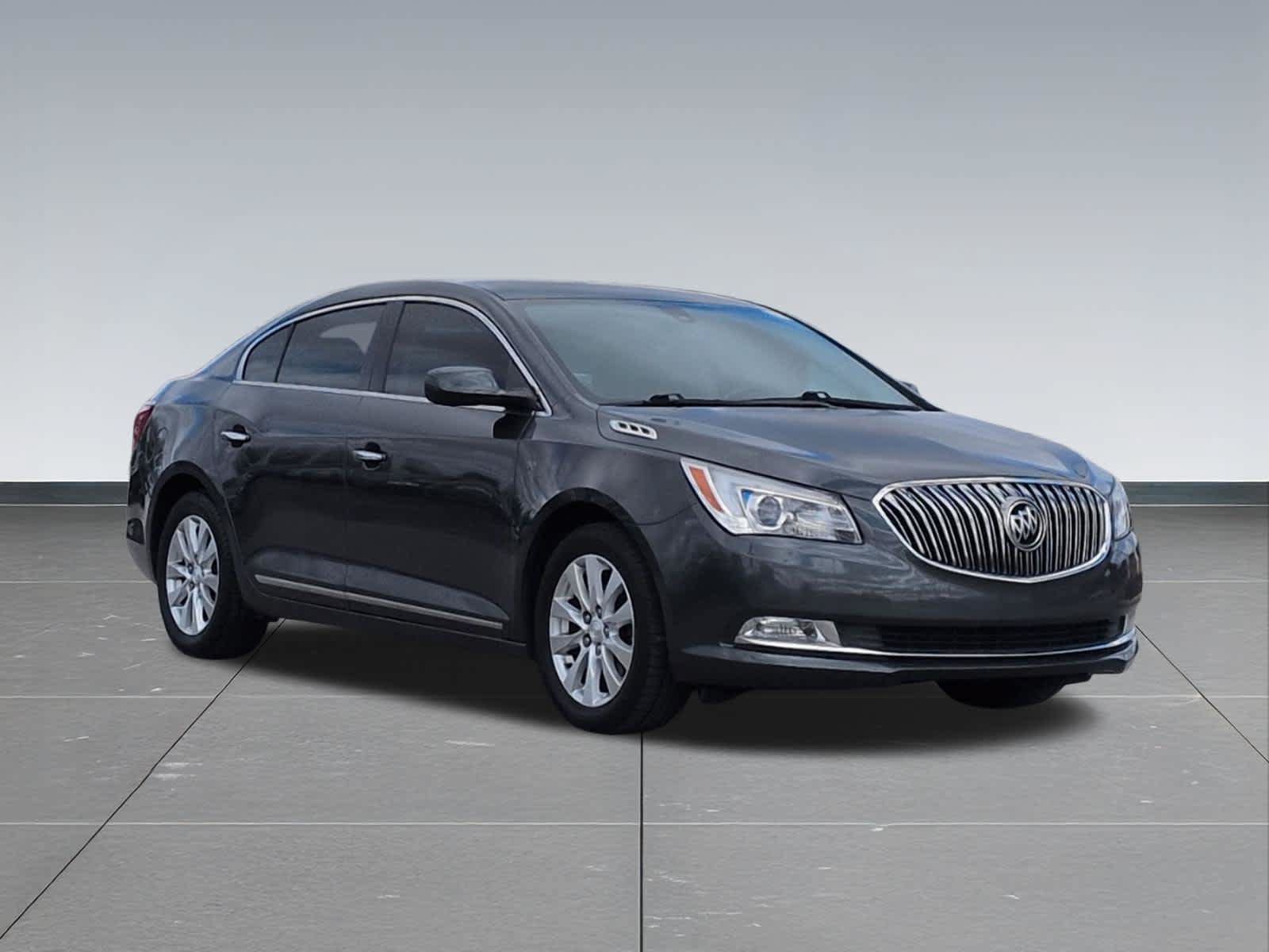 Used 2016 Buick LaCrosse FWD image 8
