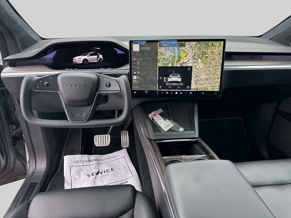 Used 2023 Tesla Model X image 15