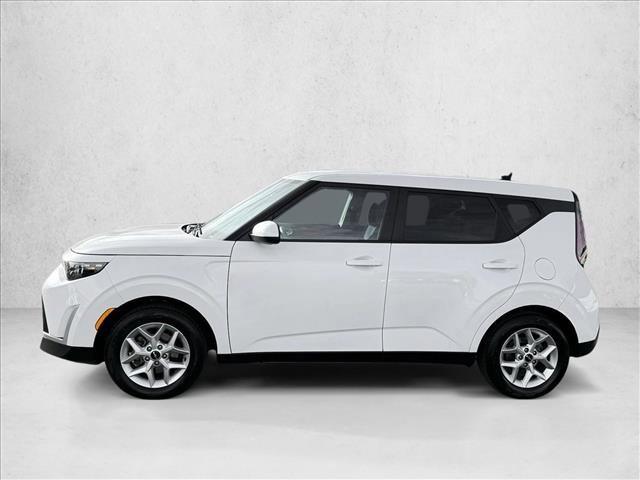 Used 2024 Kia Soul LX w/ Option Group 015 video 4