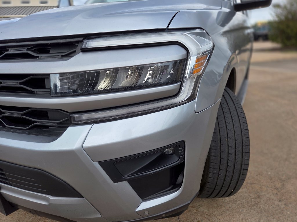 Used 2022 Ford Expedition XLT RWD image 34