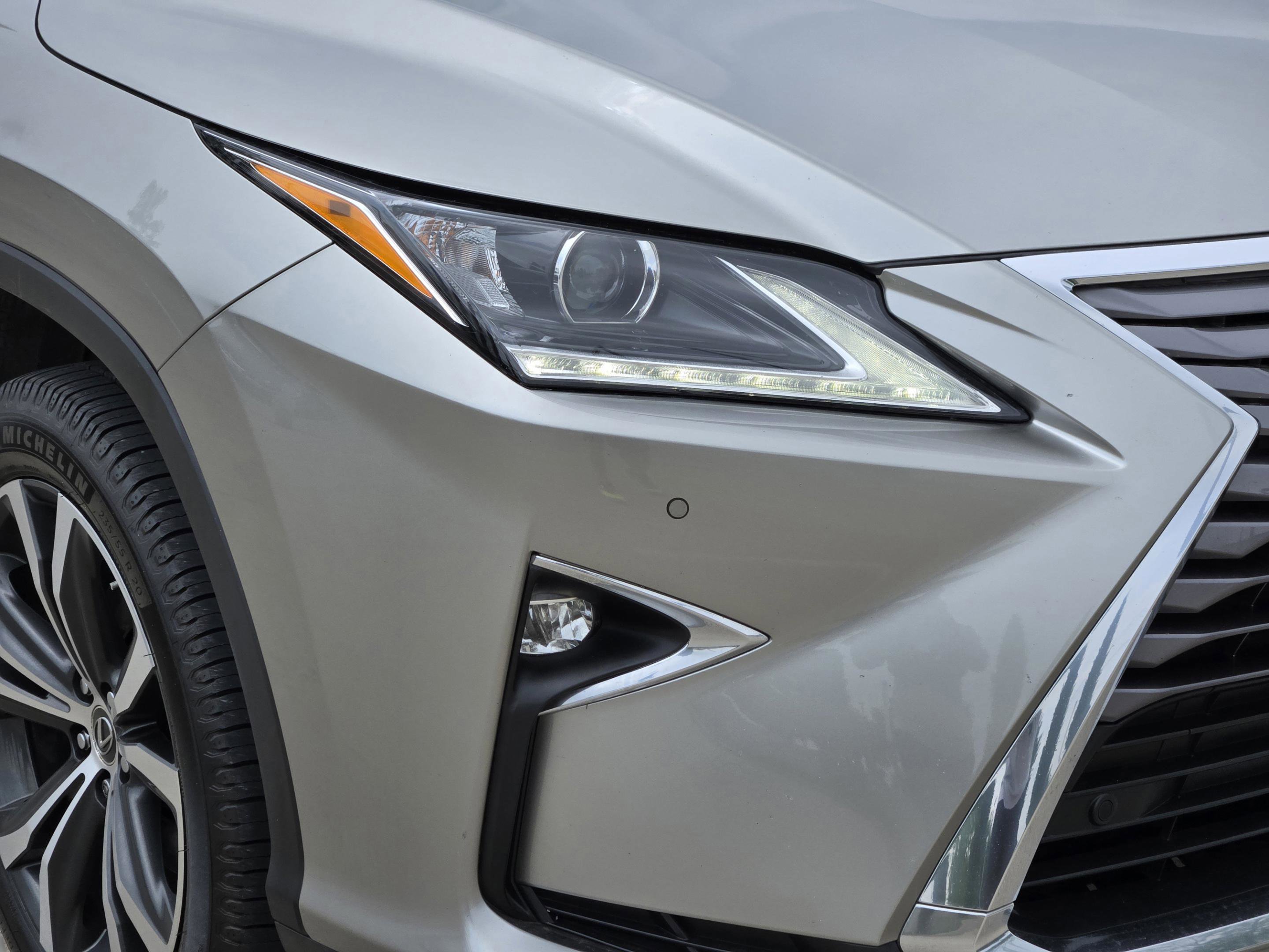 Used 2019 Lexus RX 350L FWD image 41