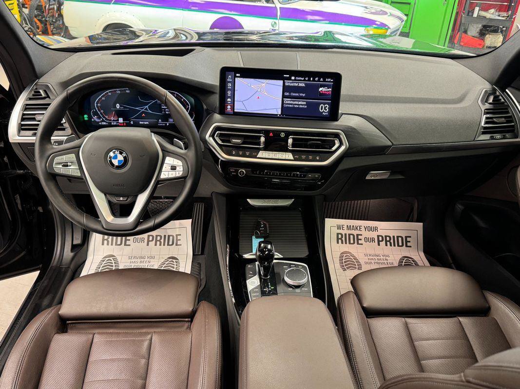Used 2023 BMW X3 xDrive30i w/ Premium Package image 4