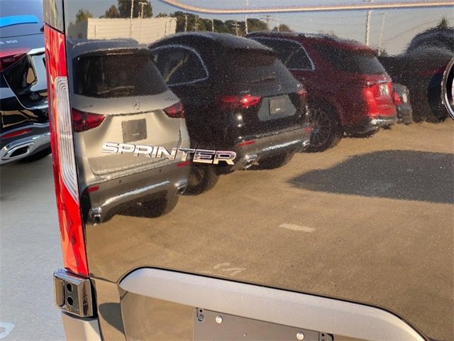 New 2025 Mercedes-Benz Sprinter 2500 image 4