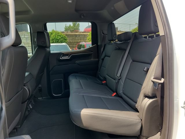 New 2026 GMC Sierra 1500 SLT AWD/4WD image 9