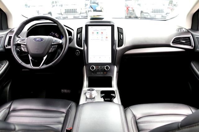 Used 2024 Ford Edge SEL AWD/4WD image 24