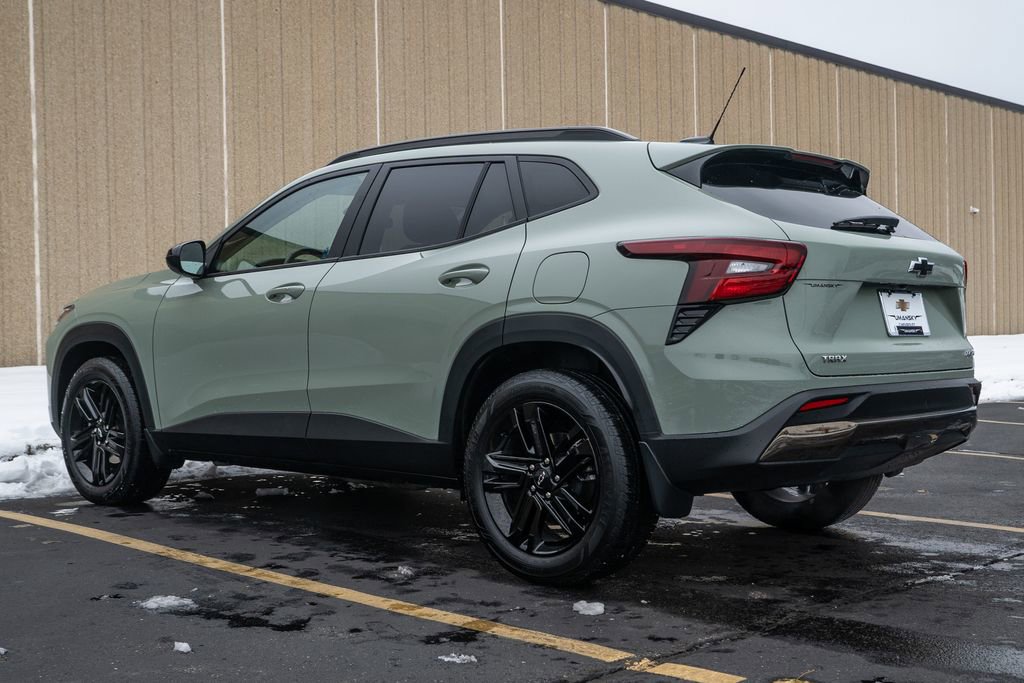 Used 2025 Chevrolet Trax ACTIV w/ Driver Confidence Package image 5