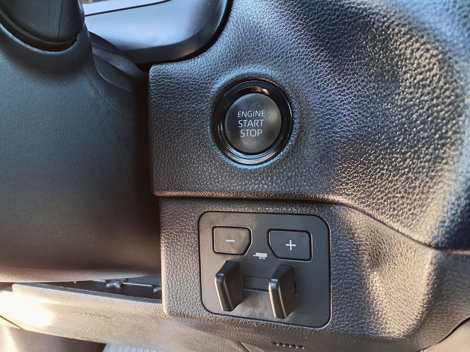 Used 2026 Toyota Tundra SR5 w/ SR5 Convenience Package AWD/4WD image 16