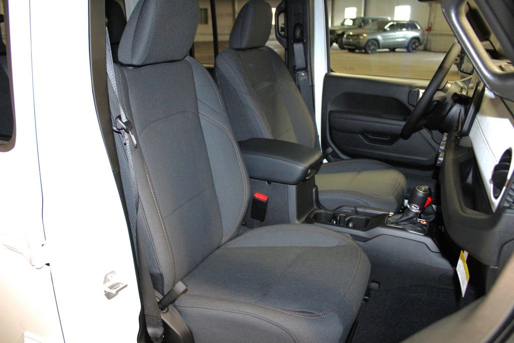 New 2026 Jeep Gladiator Sport image 27