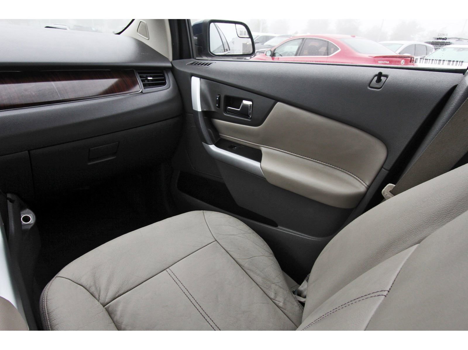 Used 2012 Ford Edge Limited w/ Driver Entry Pkg image 13