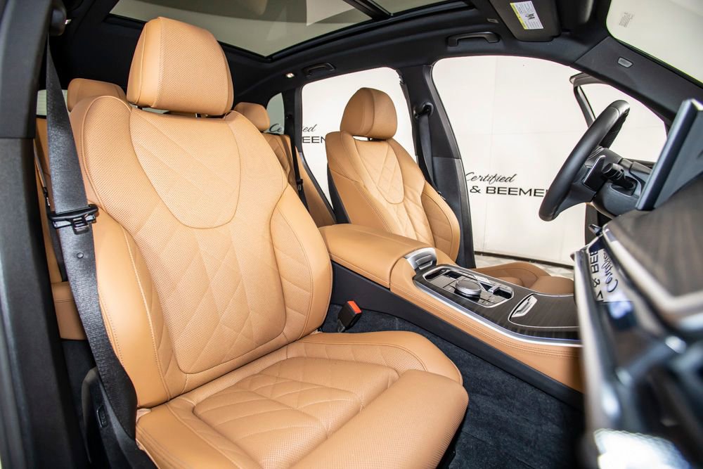Used 2026 BMW X5 xDrive40i w/ M Sport Package image 19