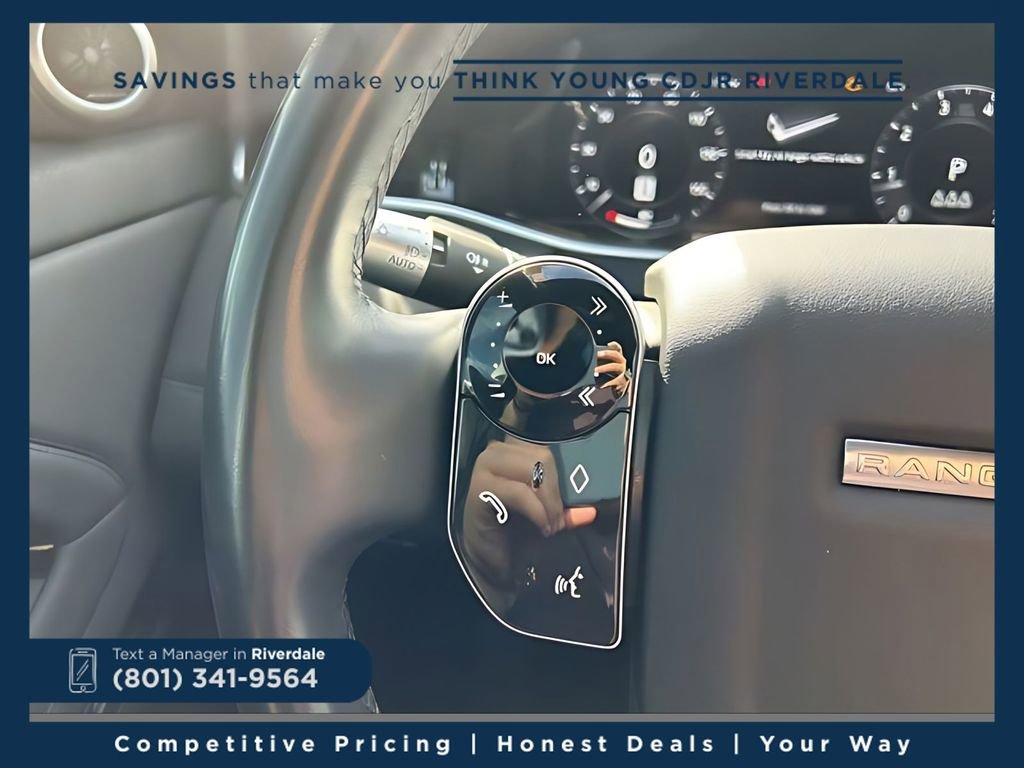 Used 2020 Land Rover Range Rover Evoque SE image 24